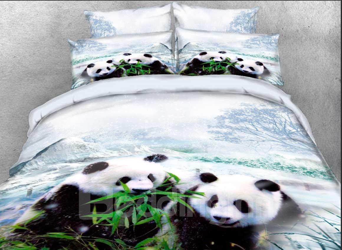 Panda Cub Eating Bamboo Printed Polyester 3D 4-Piece Bedding Sets/Duvet Covers (Queen)